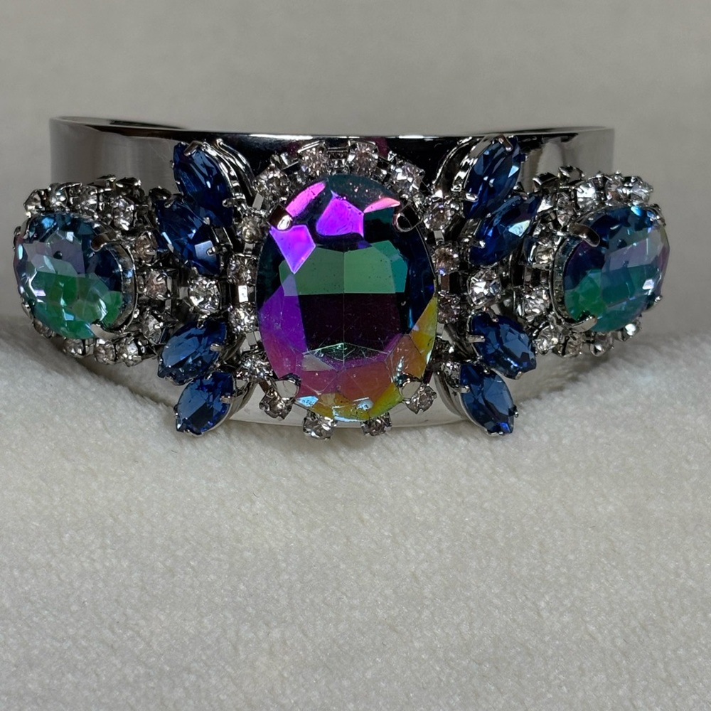 Vintage Susan Graver Chunky Jeweled Silver Toned Cuff Bracelet
